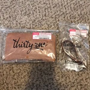 Thirty One all about the Benjamin wallet